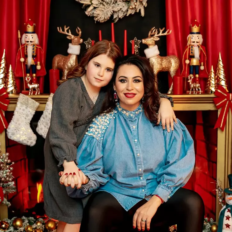 Oana Roman și Isabela, fiica sa