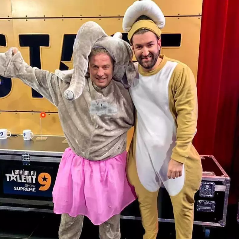 453037084184464008410314967681493409201398829n