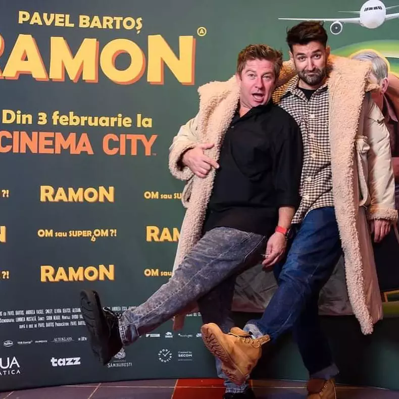 453041816184464008320314965155308526329530581n