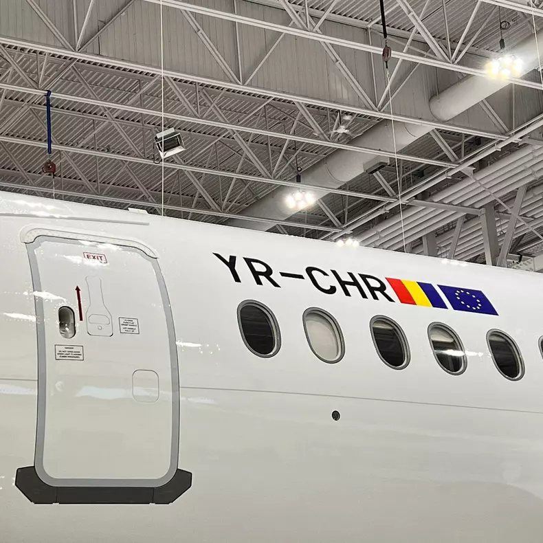 Prima aeronavă Airbus A220-300 a companiei AnimaWings-3