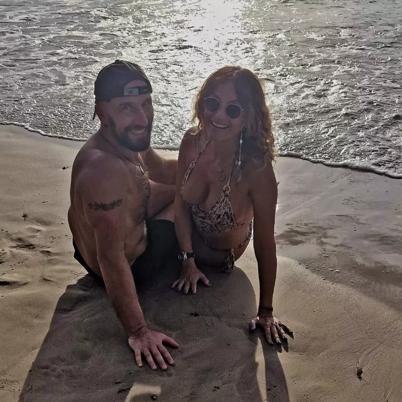 Anca Turcasiu si iubitul plaja