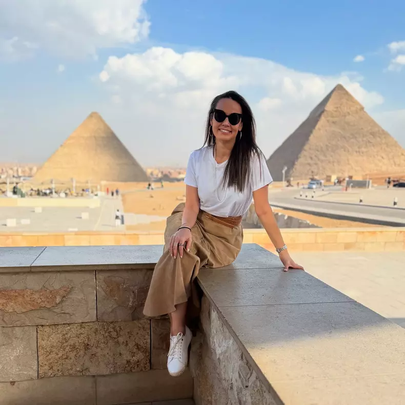 Andreea Raicu piramide
