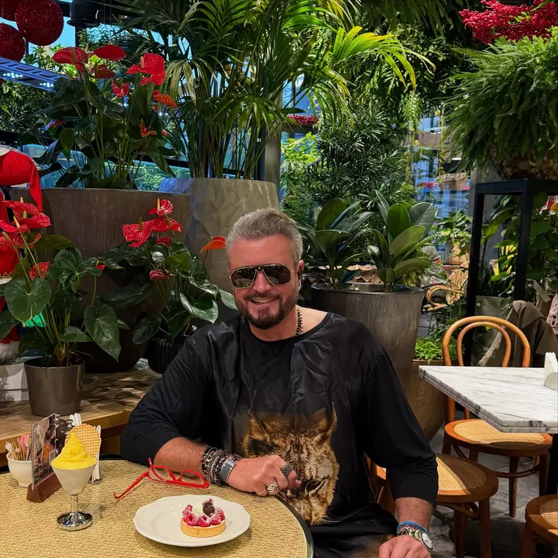 catalin botezatu (8)