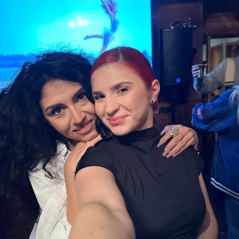 Cristina Ciobanasu si Doinita Oancea