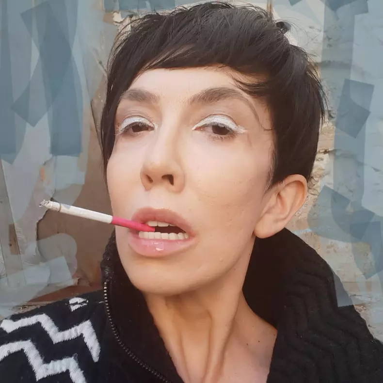 Iulia, soția lui Claudiu Bleonț (4)