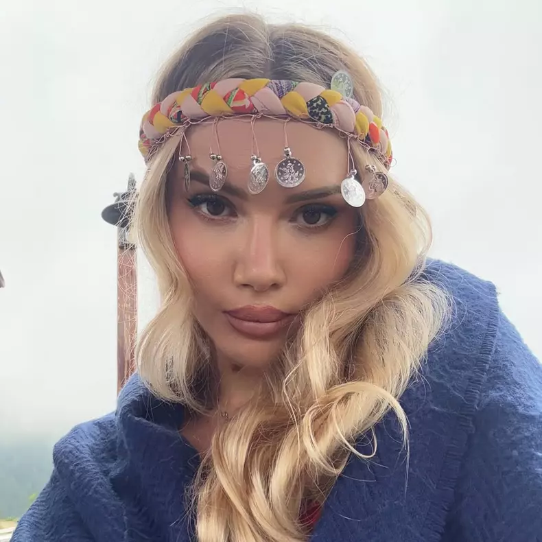 otilia bilionera bruma (2)