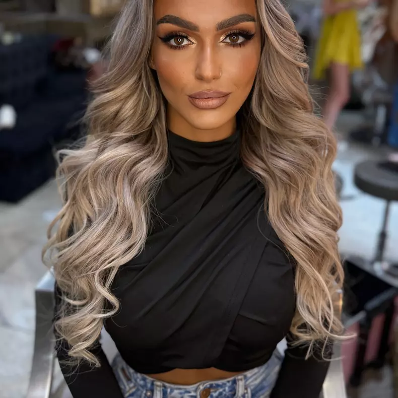 ella visan bani dupa insula iubirii 1