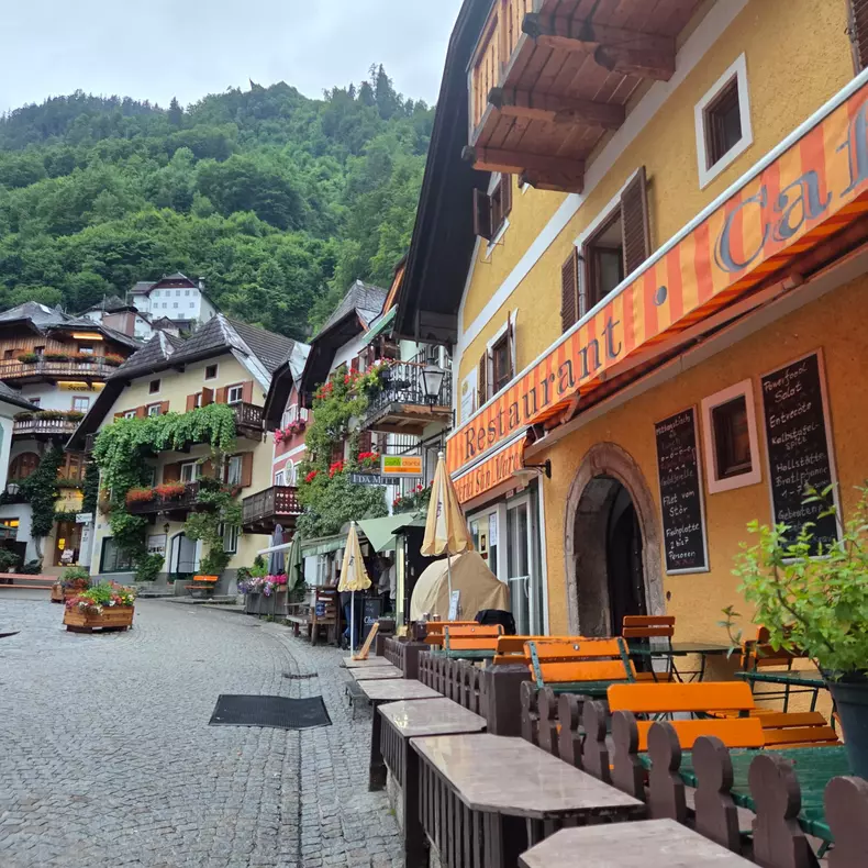 Hallstatt, Austria  (6)