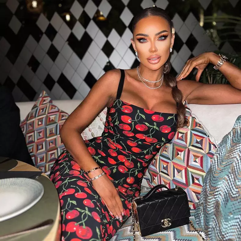 Bianca Drăgușanu (18)