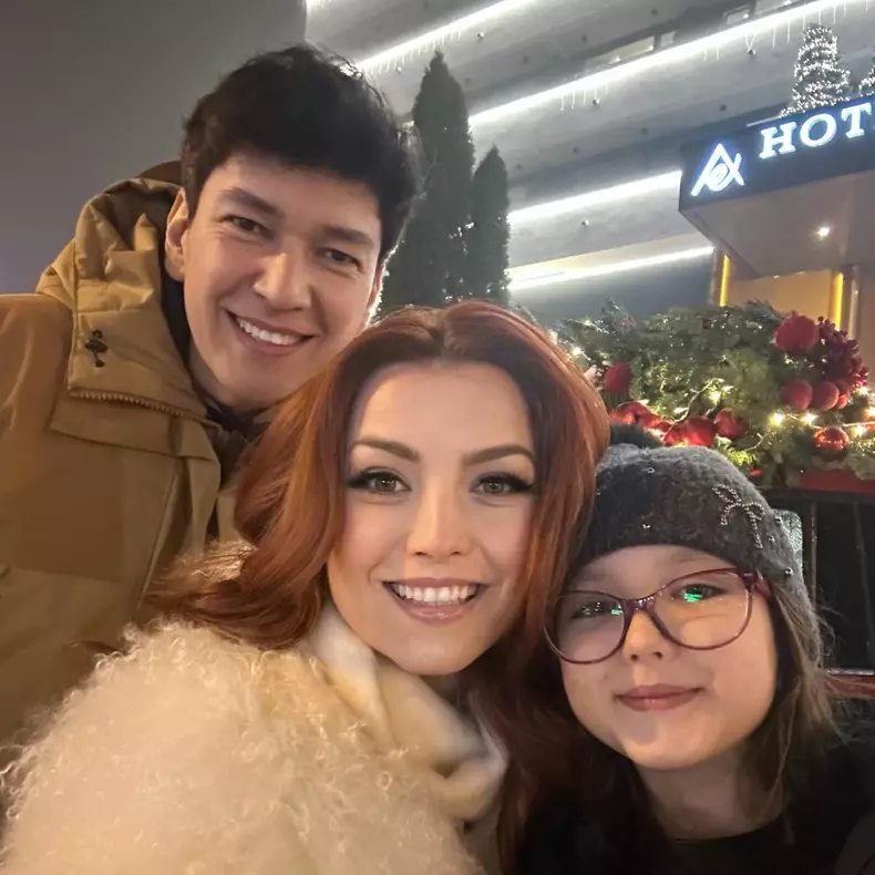 Elena Gheorghe fetita si sotul ei