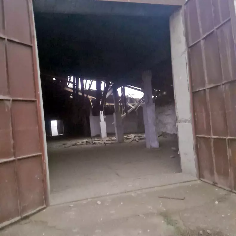 Consecințele bombardamentelor rusești asupra unei ferme de porci(3)