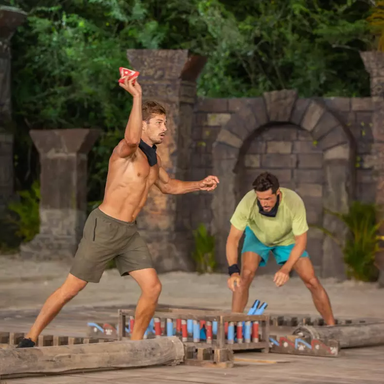 duel Lucian și Alberto Survivor (3)