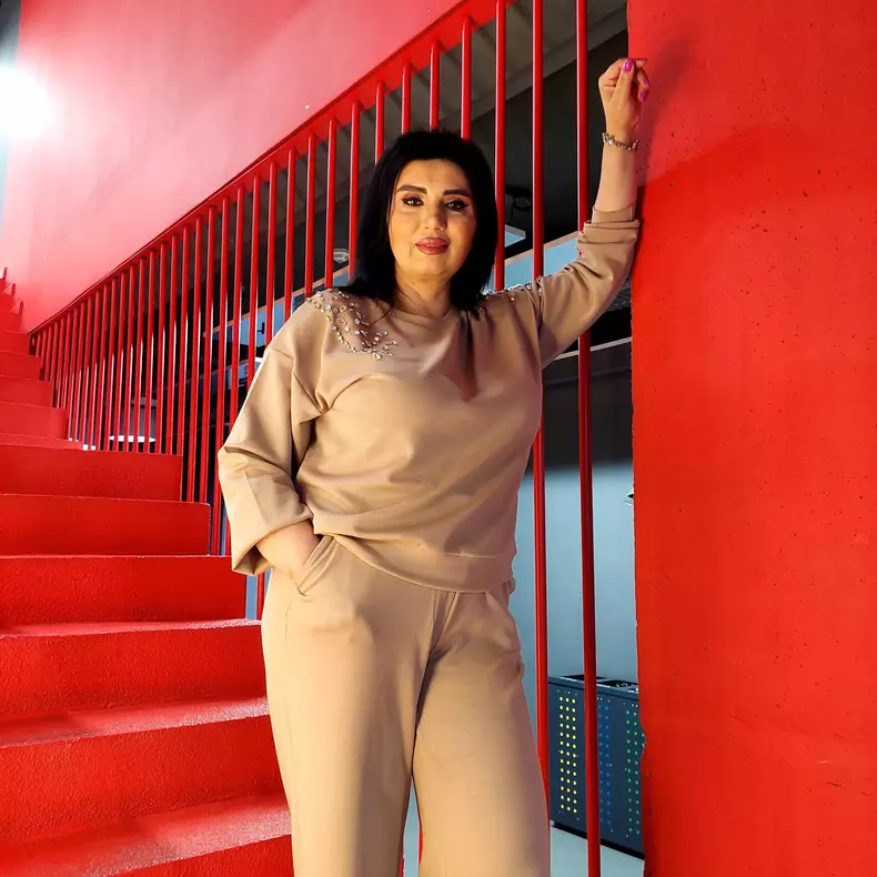 Adriana Bahmuțeanu 134