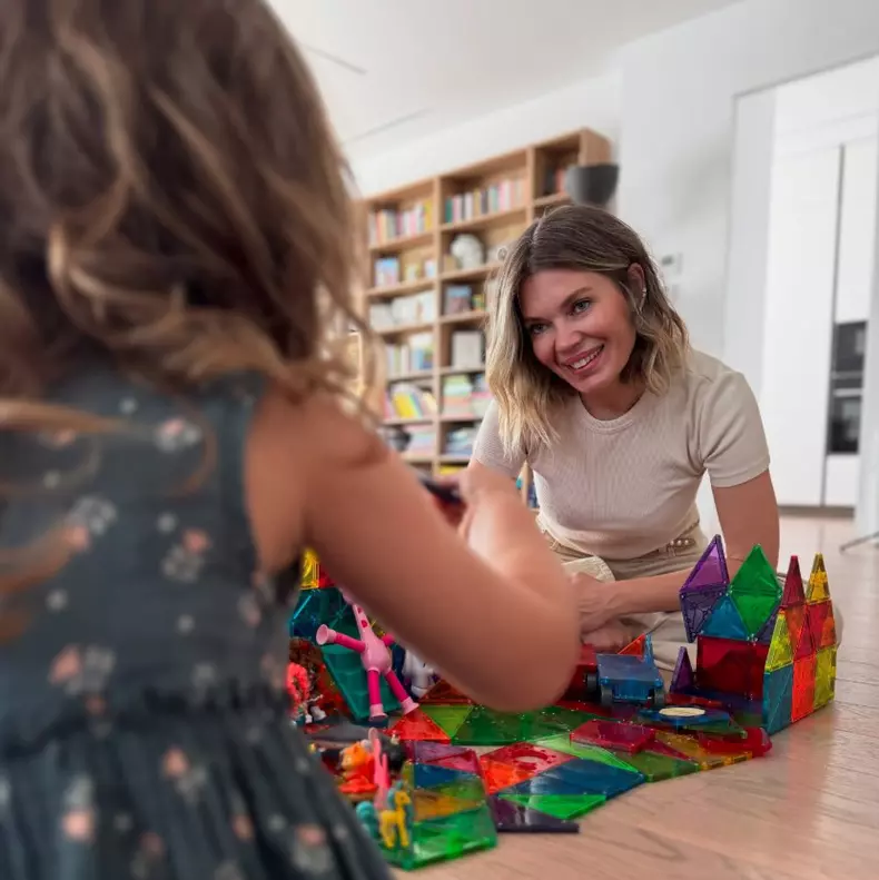 imagini apartament Gina Pistol și Smiley (10)