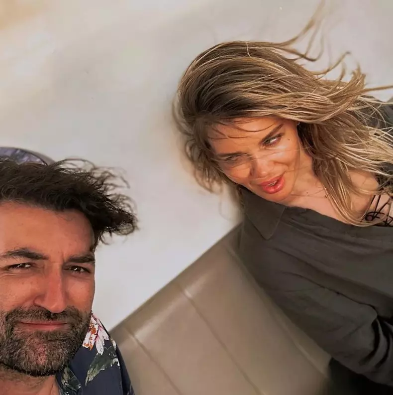 gina-pistol-si-smiley-1