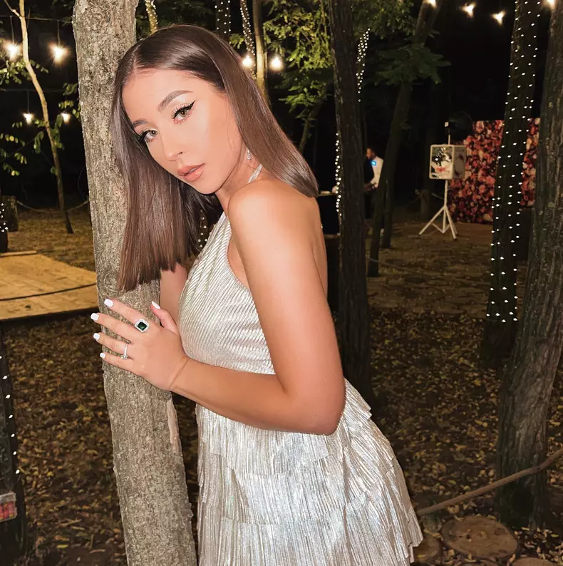 2949789426233493424860984219865961556837376n