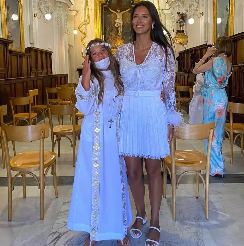 antonia si maya 1