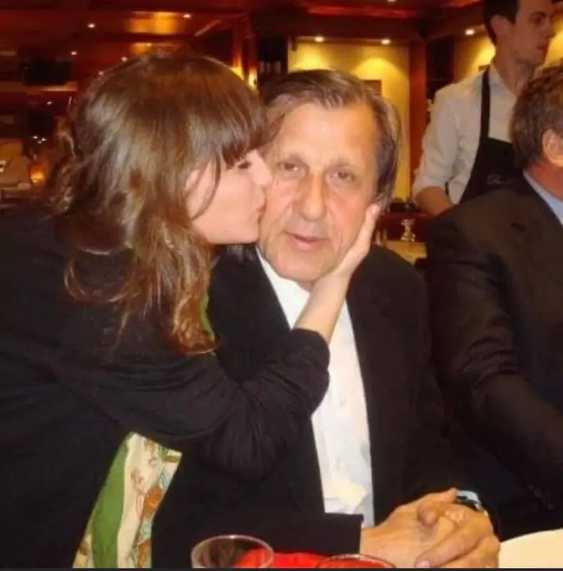 charlotte-nastase-6-1