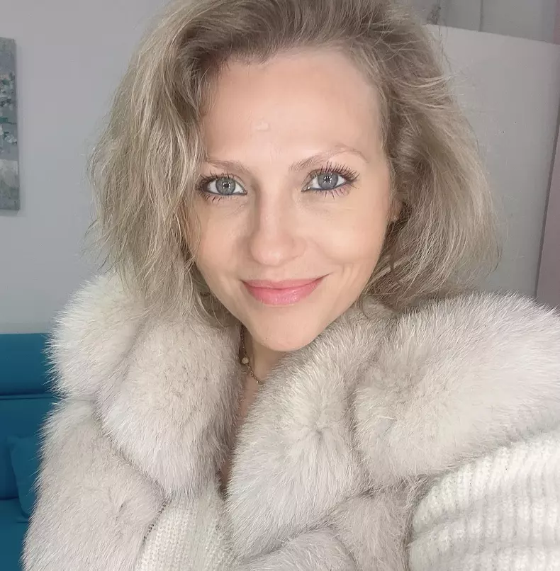 mirela-vaida-operatii-estetice-3