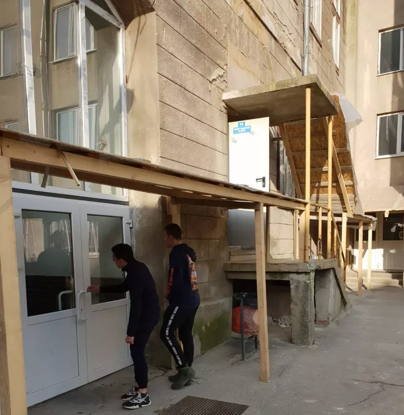 6b1e0259-906e-4e62-81b6-0b048d0752e4