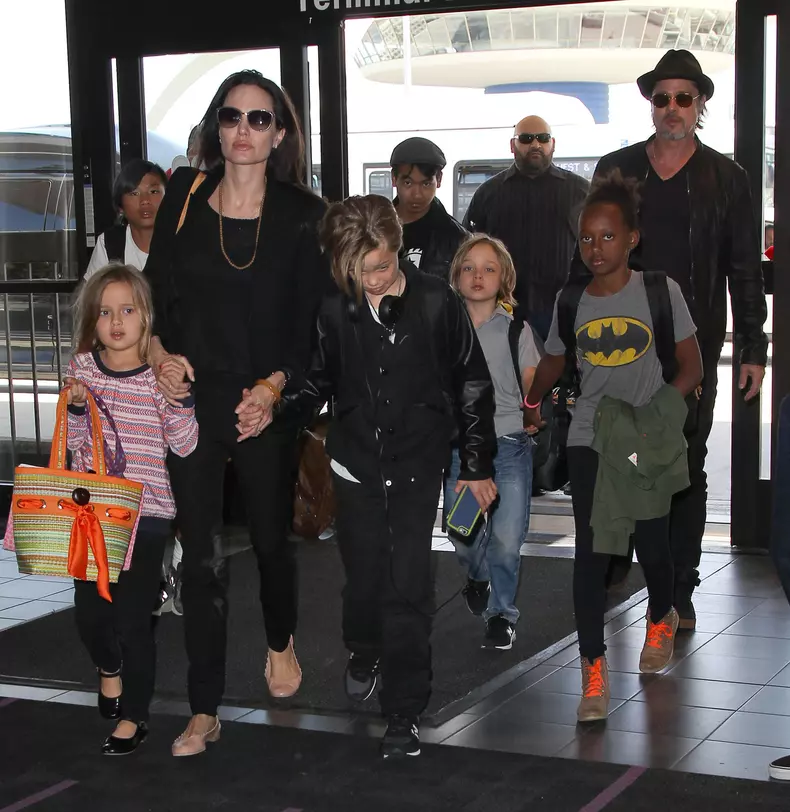 angelina-brad-si-copiii