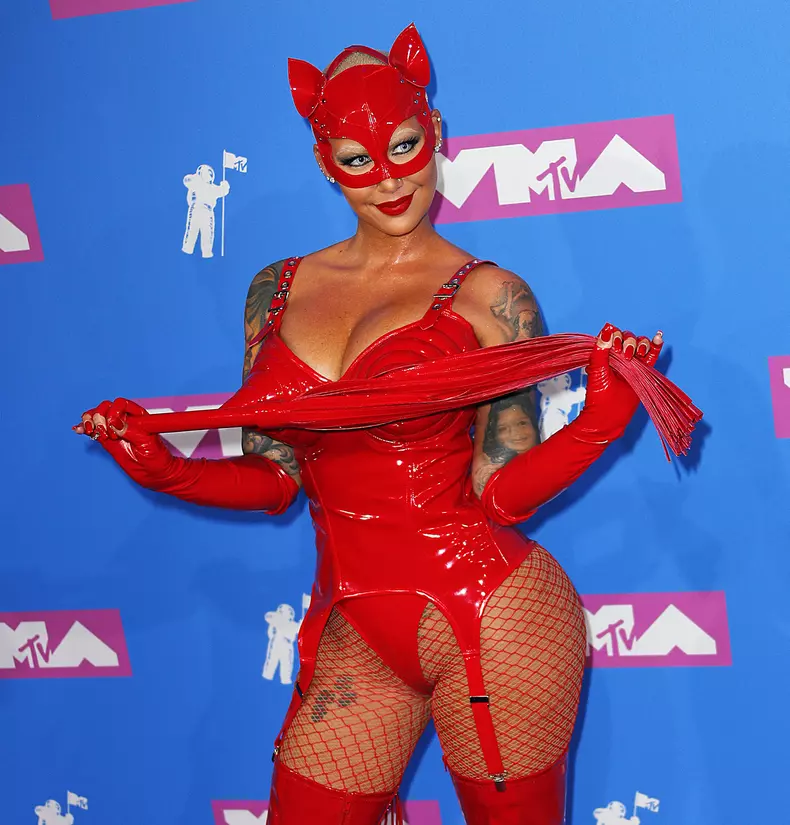 Amber Rose, Anna Kendrick, Ariana Grande Pete Davidson, Ashanti