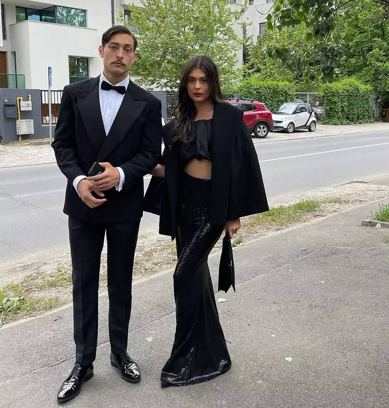 toto dumitrescu si mayra