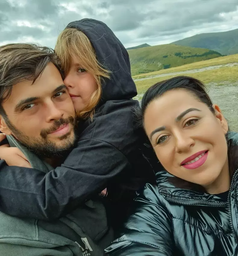 oana-roman-si-marius-elisei-inceputul-relatiei-4