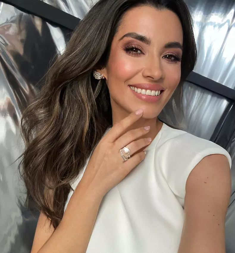 lili-sandu-44-de-ani-10