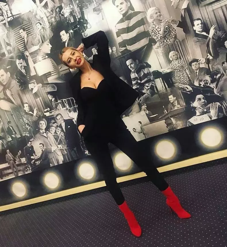 dj harra a fost adoptata 2