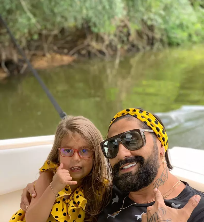 connect-r-si-maya-2-1