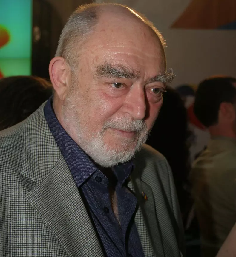 Mircea Albulescu