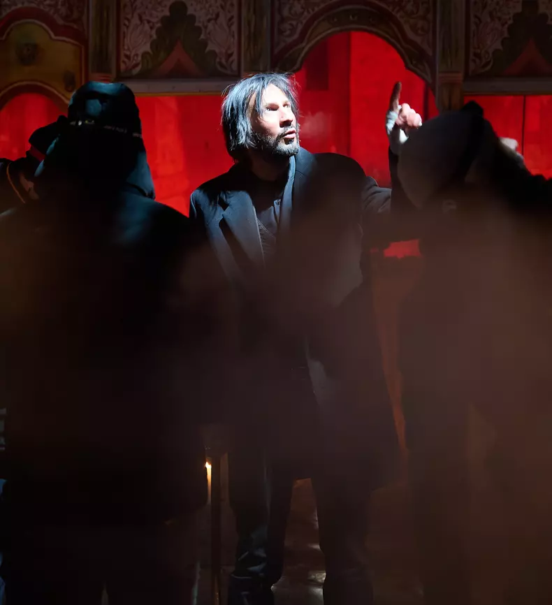 bogdan-farcas-ciomag-in-serialul-clanul-7