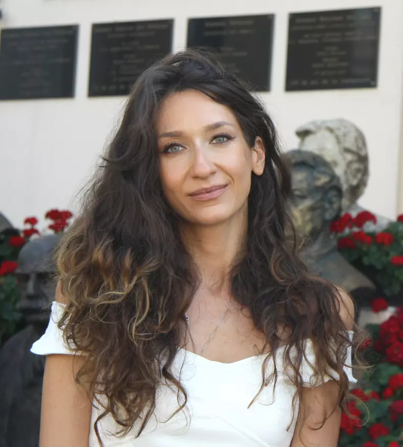 ioana-dichiseanu-2