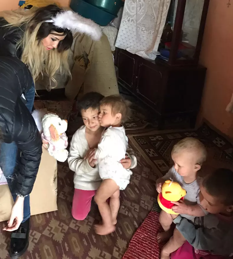 WhatsApp Image 2017-12-16 at 00.05.19