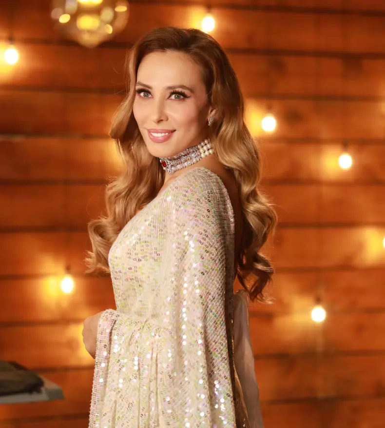 iulia-vantur-documentar-salman-khan-4