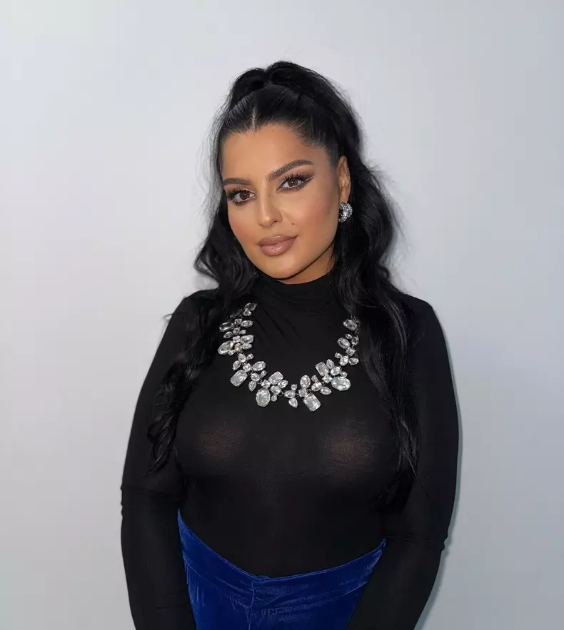 ioana state la bine si la roast 3