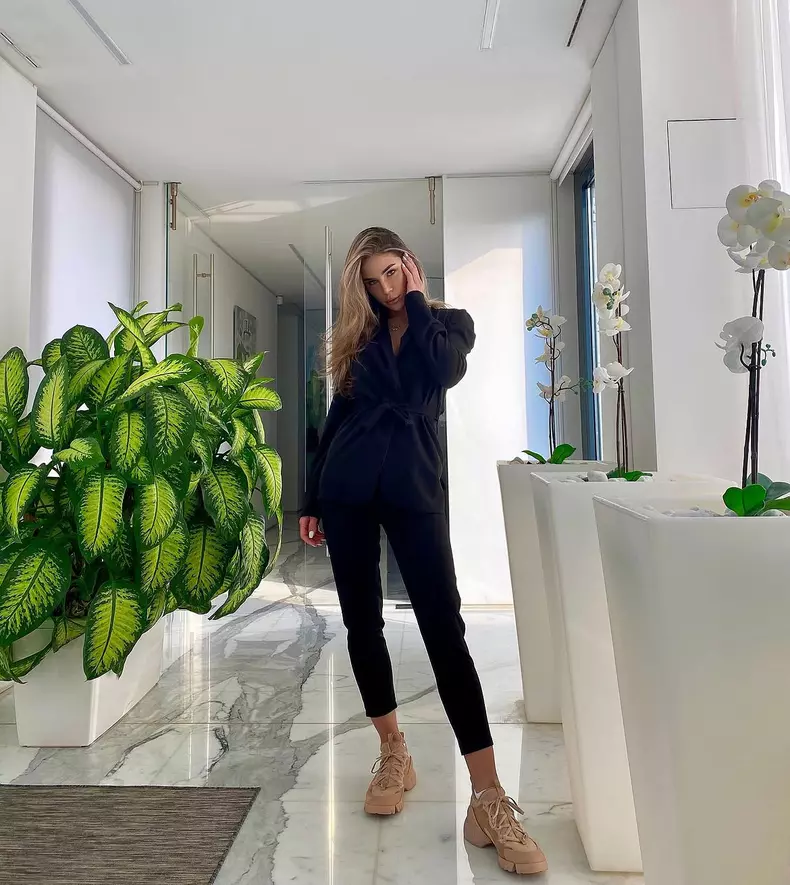ioana tiriac fiica lui ion tiriac (1)