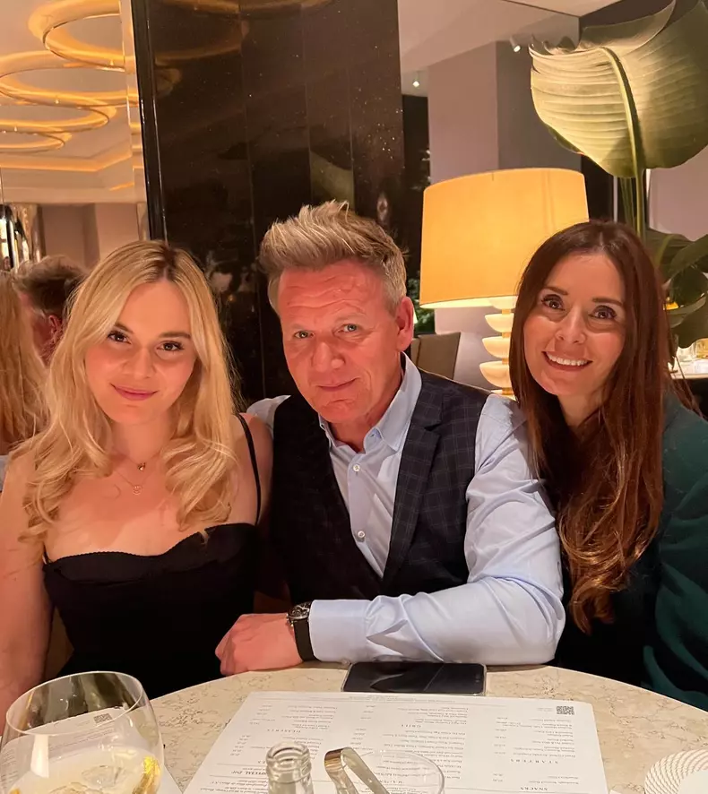Gordon Ramsay, tată pentru a șasea oară (4)