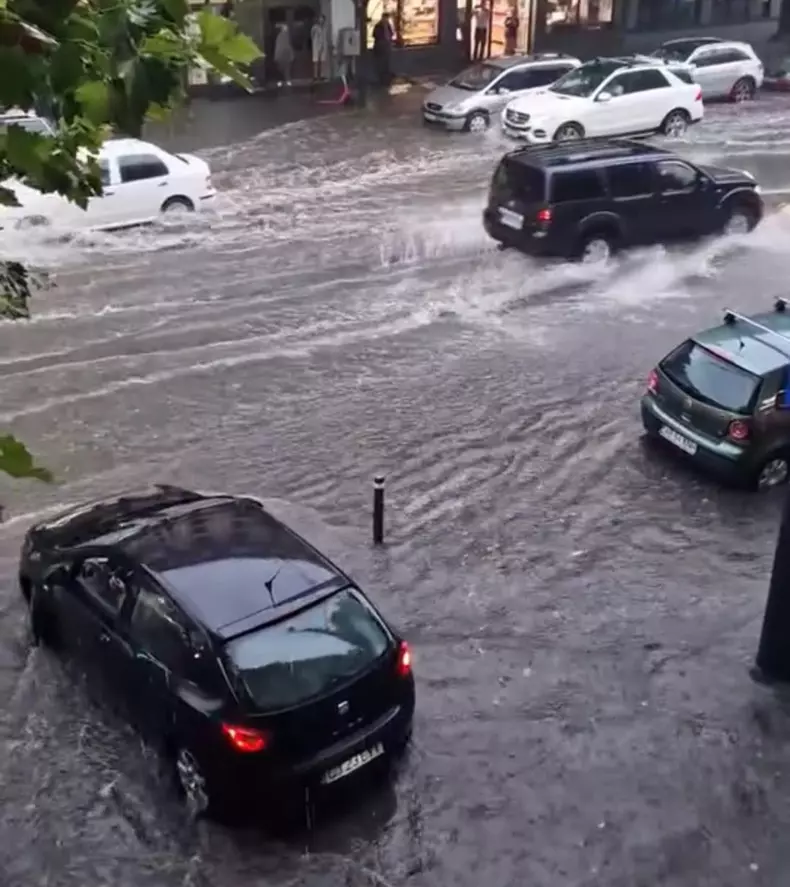 ploaie cluj 5 FOTO meteoplus