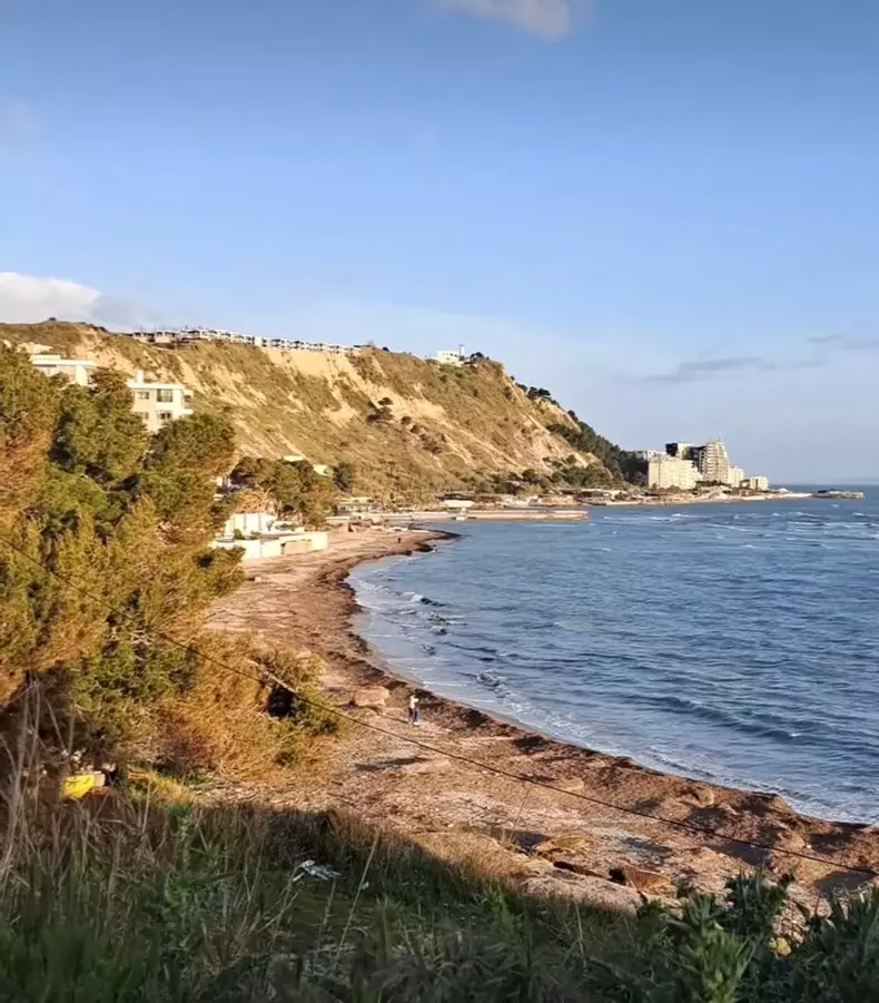sunt-multe-locuri-salbatice-in-durres-si-in-albania-pentru-cei-ce-apreciaza-locurile-mai-linistite