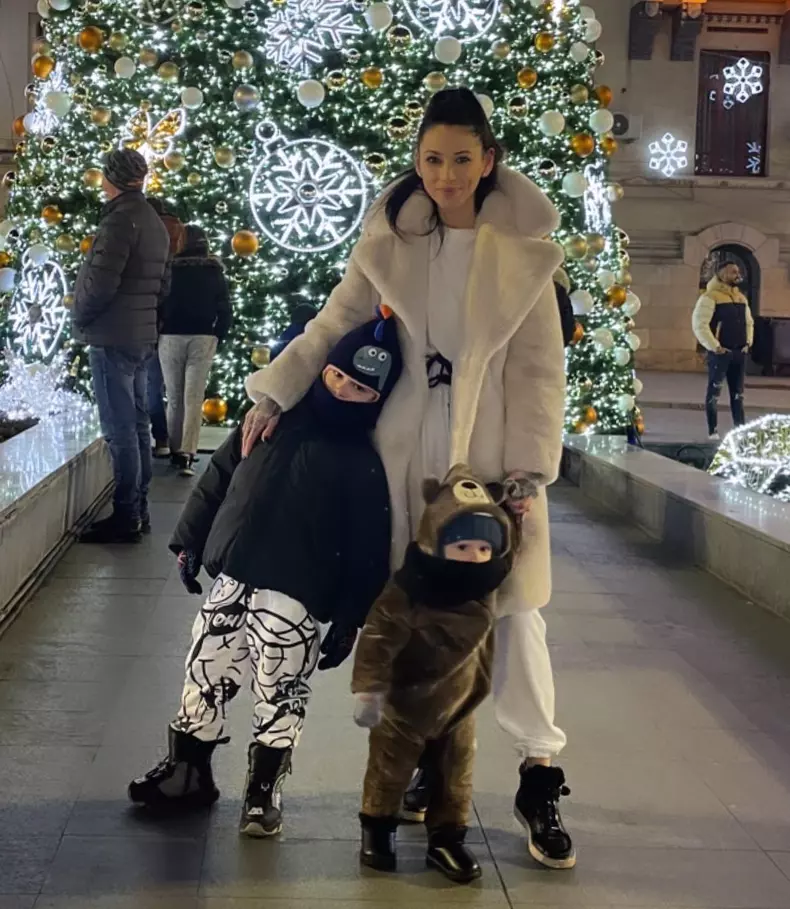 32074457711858673890077531948079709061001782n