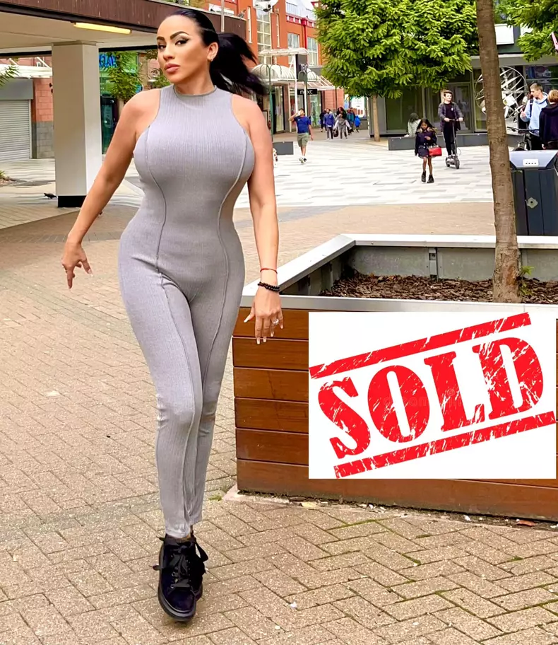 rocsana-marcu-agent-imobiliar-anglia-3