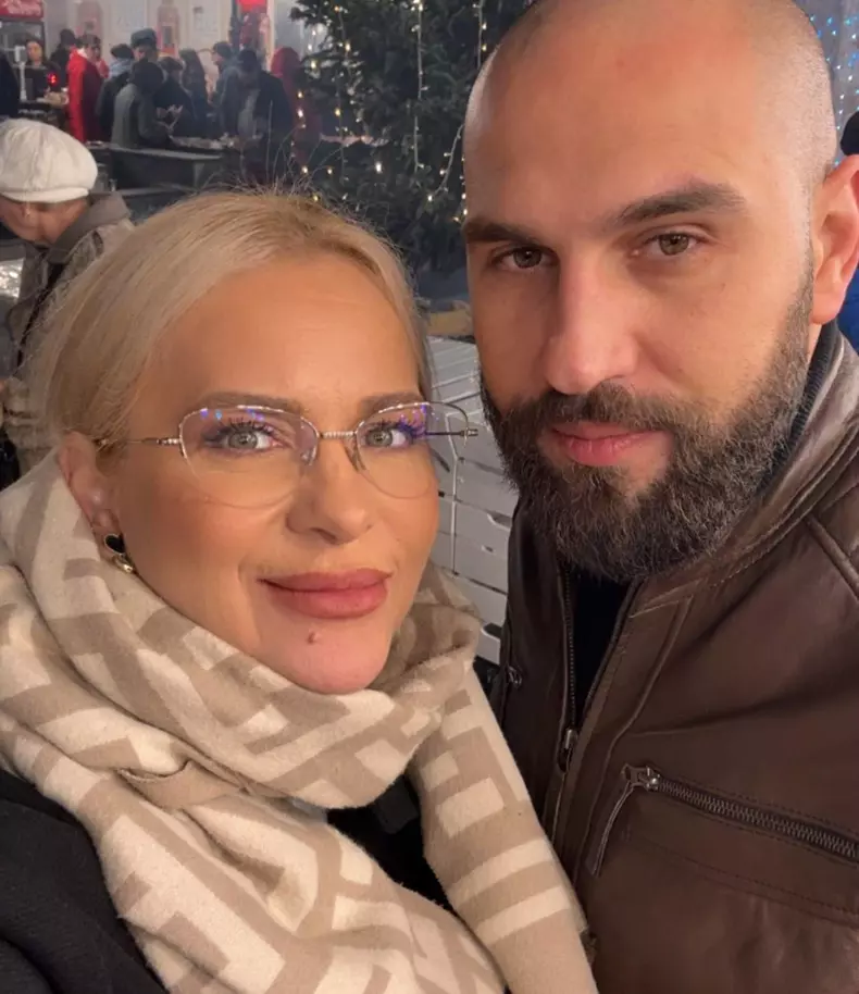 Paula Chirilă a fost cerută în căsătorie (2)