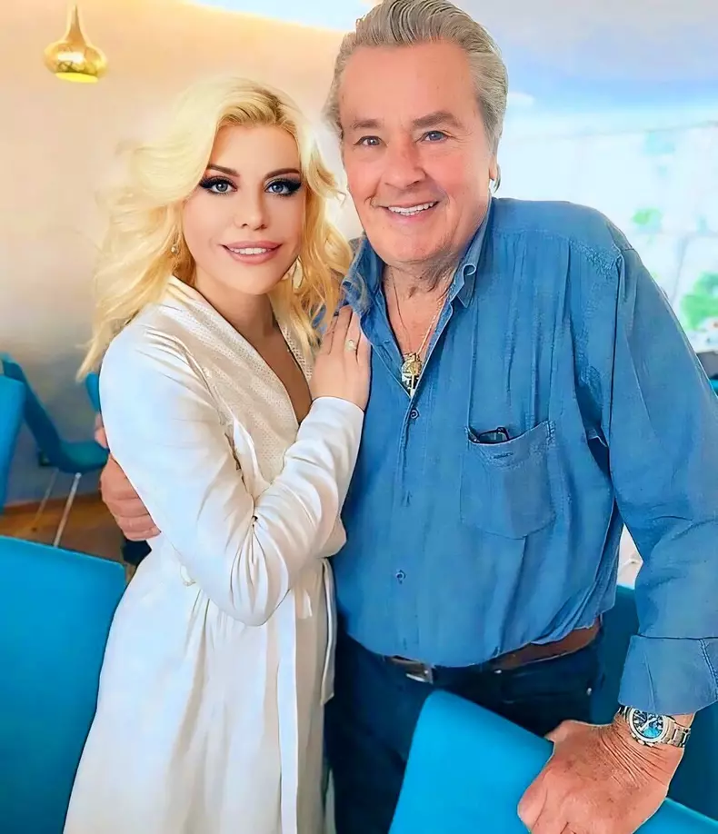 Loredana Groza și Alain Delon