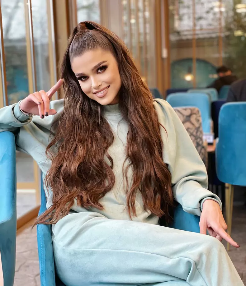 theo rose la vorbeste lumea 5