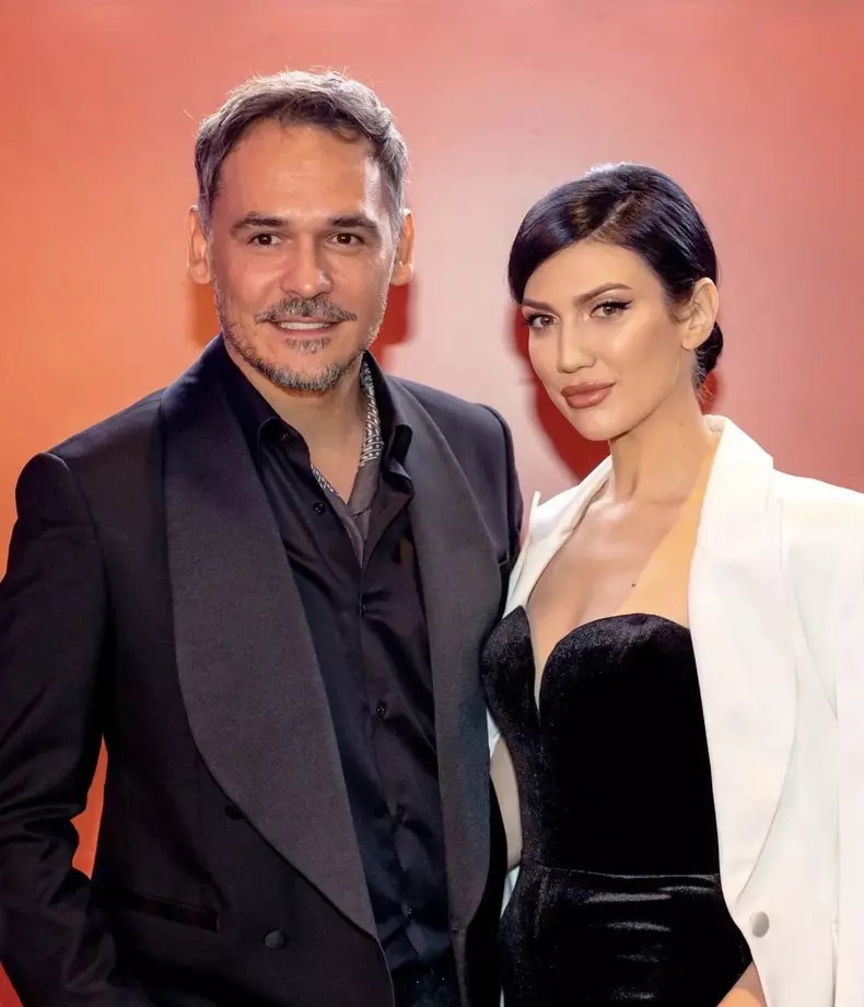 razvan-simion-a-cerut-o-in-casatorie-pe-daliana-raducan-5