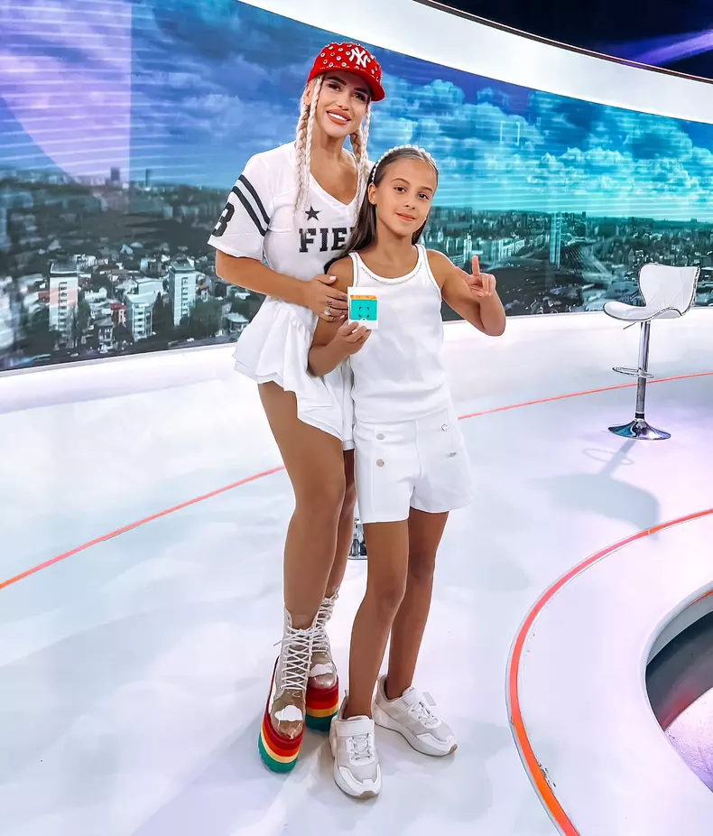 anda adam si fiica eveline