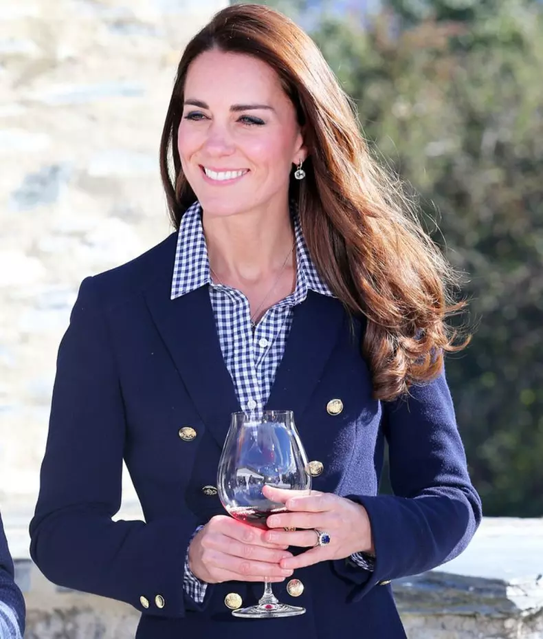 Kate_Middleton_hepta_2.jpg
