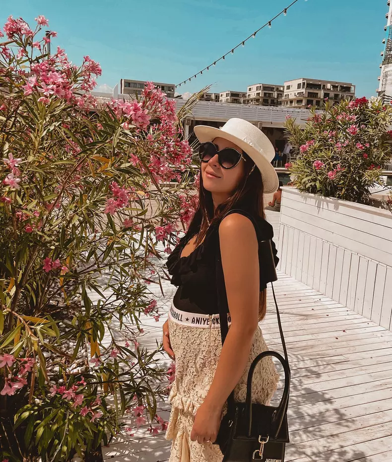 nicole cherry a ales numele fetitei sale 2